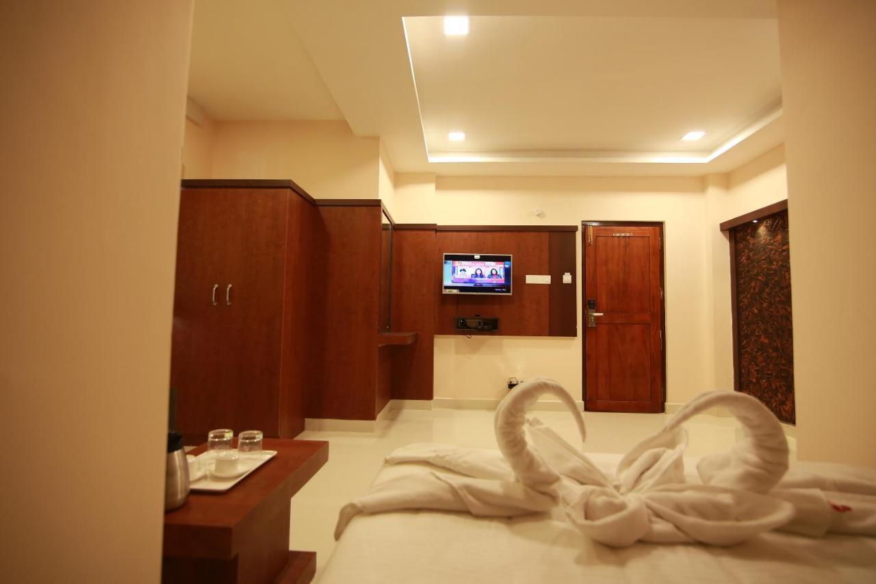 Hotel Apple Suites Bangalore Extérieur photo